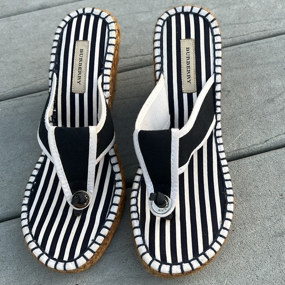 Burberry Slide Wedge Sandals EU 36 US 6 - Picture 4 of 14